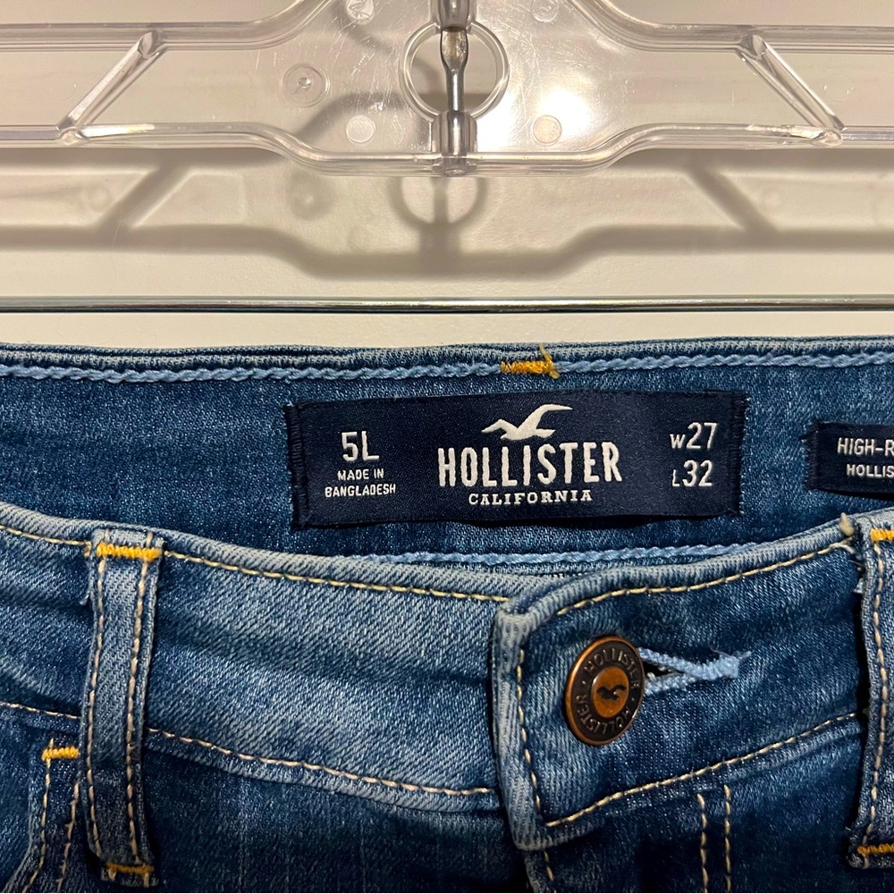 Hollister skinny jeans